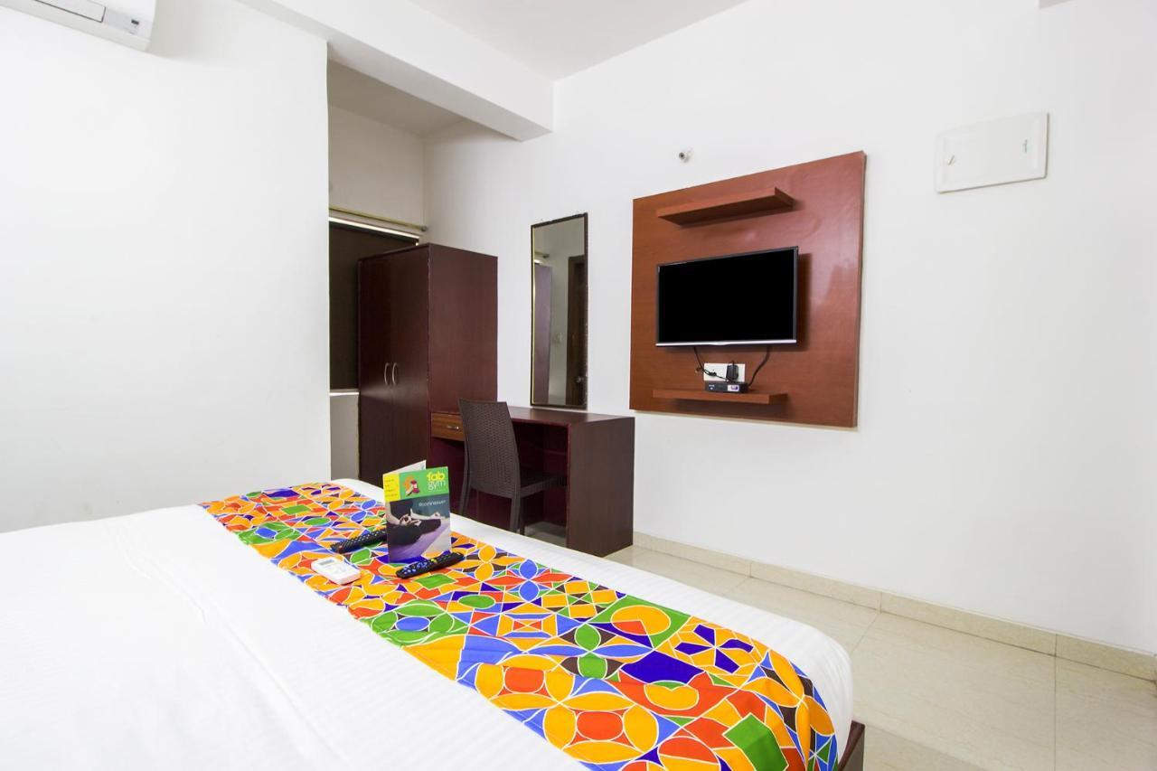 Fabhotel Limestone Suites - 750M From Yashoda Hospitals, Somajiguda Haydarabad Dış mekan fotoğraf