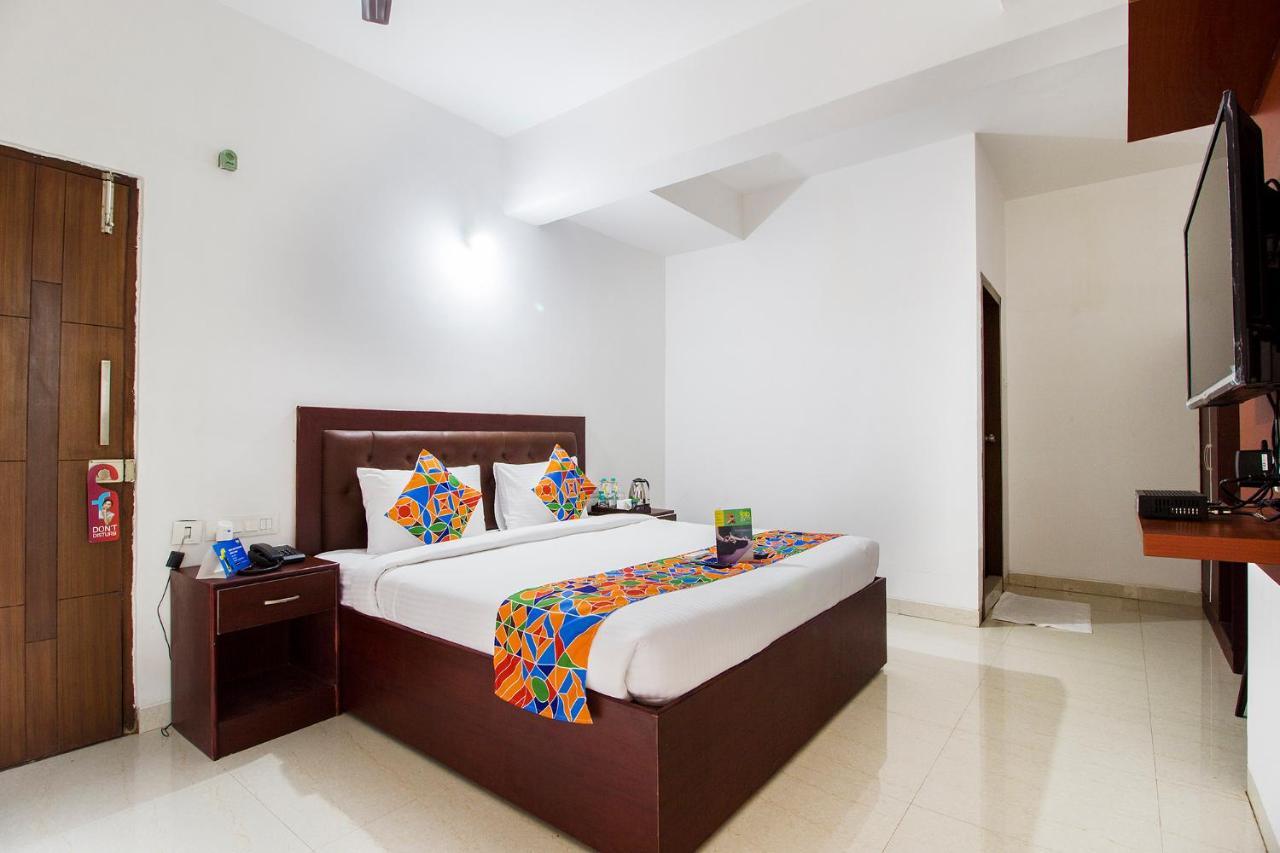 Fabhotel Limestone Suites - 750M From Yashoda Hospitals, Somajiguda Haydarabad Dış mekan fotoğraf