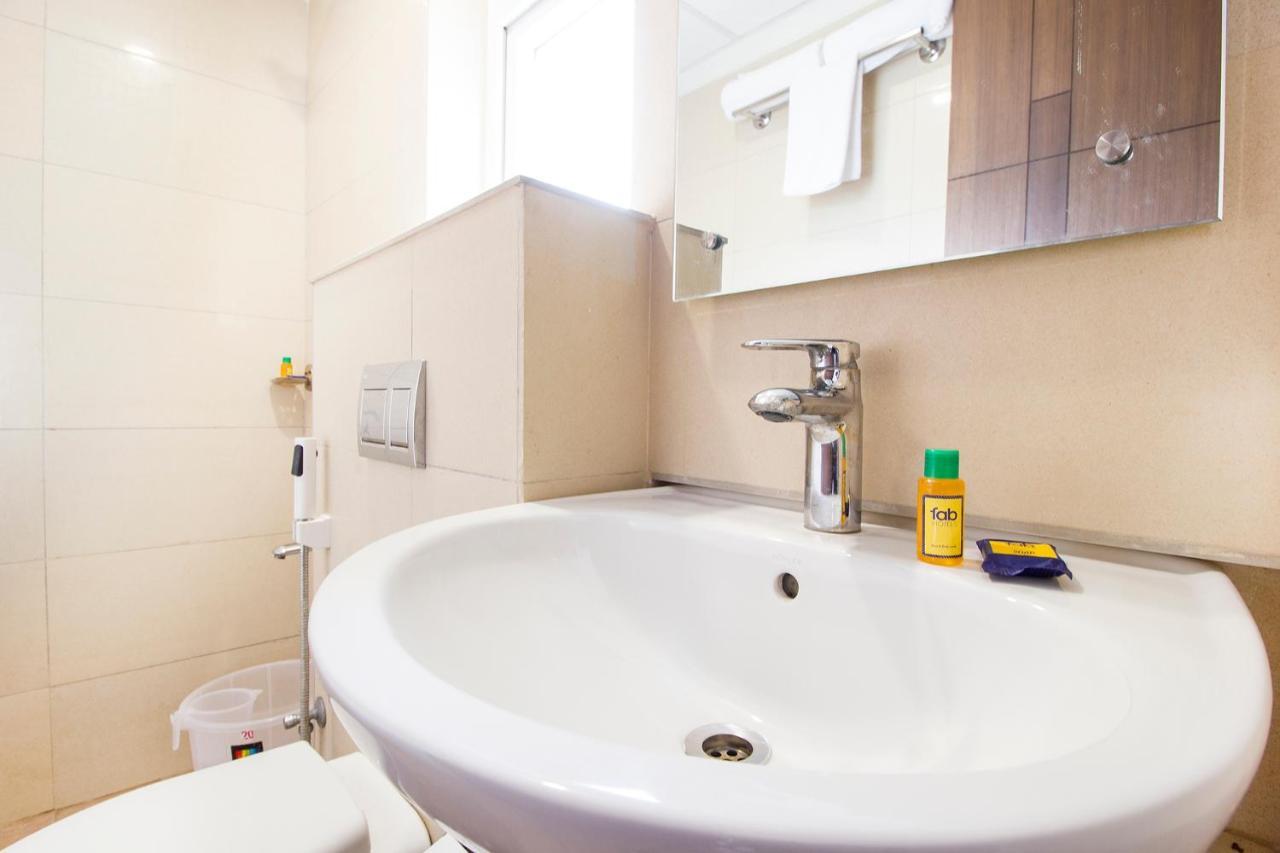 Fabhotel Limestone Suites - 750M From Yashoda Hospitals, Somajiguda Haydarabad Dış mekan fotoğraf