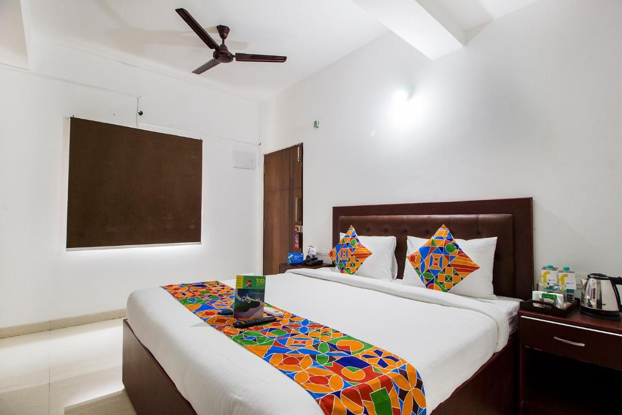 Fabhotel Limestone Suites - 750M From Yashoda Hospitals, Somajiguda Haydarabad Dış mekan fotoğraf